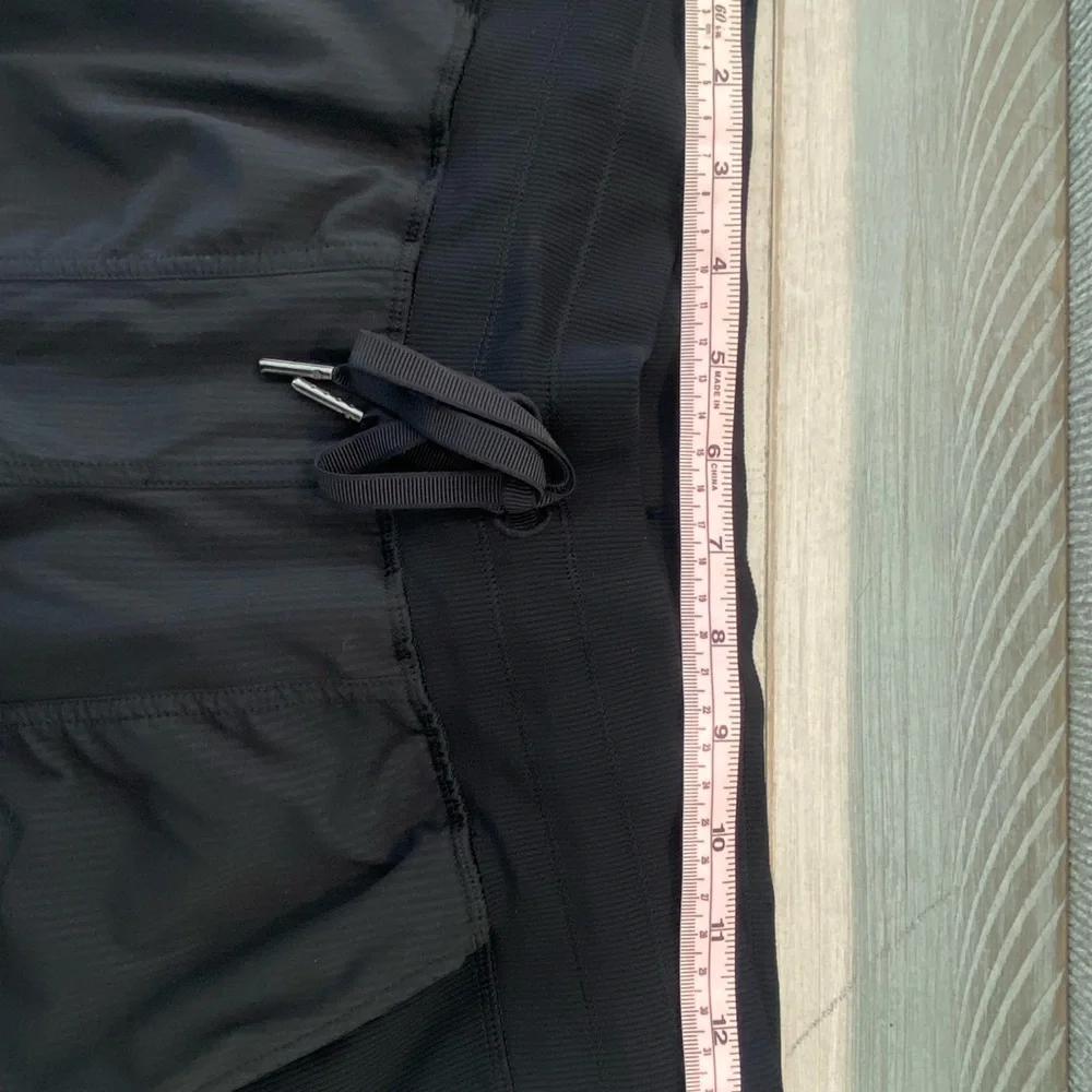 Lululemon Dance Studio Joggers size 4 - Picture 4 of 10